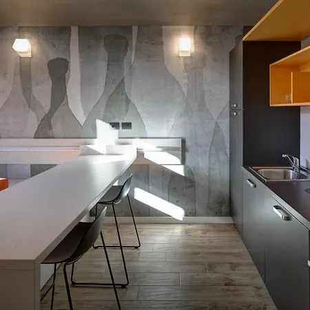 Quadrato Apartamento *