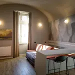 Quadrato Apartamento *